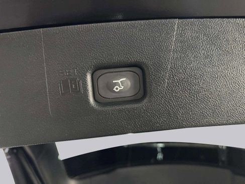 Used 2020 Lincoln Nautilus Reserve w/ Equipment Group 201A image 55