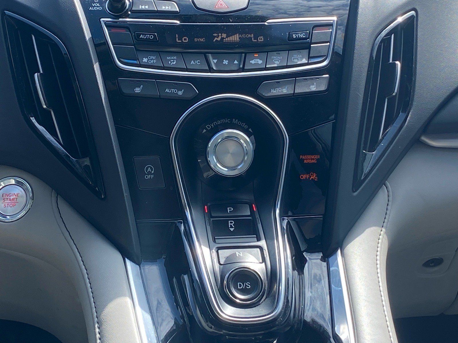 Used 2021 Acura RDX w/ Technology Package AWD/4WD image 10
