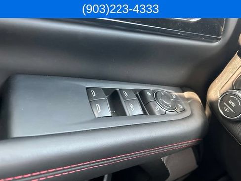 Used 2026 GMC Yukon AT4 Ultimate w/ LPO, Floor Liner Package AWD/4WD image 20