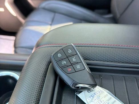 Used 2023 Chevrolet Tahoe RST w/ Luxury Package AWD/4WD image 9