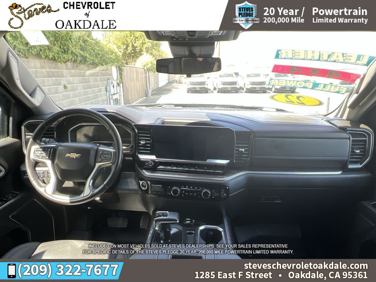 Used 2022 Chevrolet Silverado 1500 LT w/ Z71 Off-Road Package AWD/4WD image 24