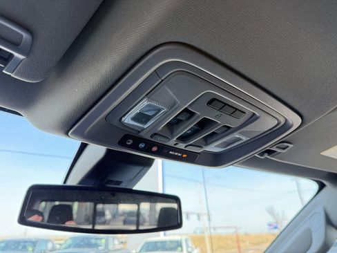 Used 2022 GMC Sierra 1500 SLT w/ SLT Premium Plus Package image 19