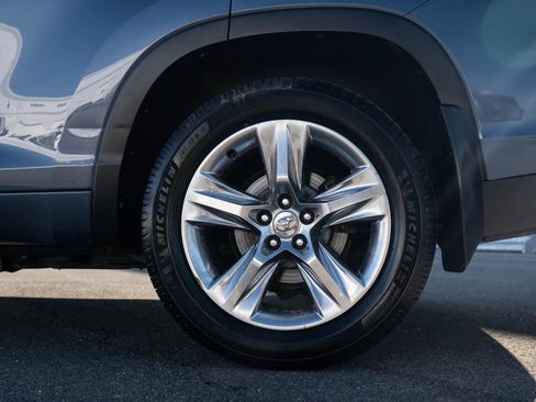 Used 2015 Toyota Highlander Limited image 11