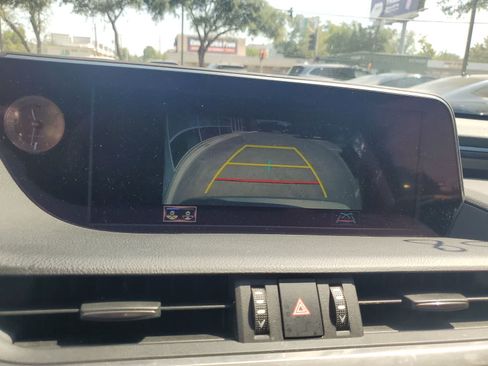 Used 2020 Lexus ES 350 w/ Premium Package FWD image 23