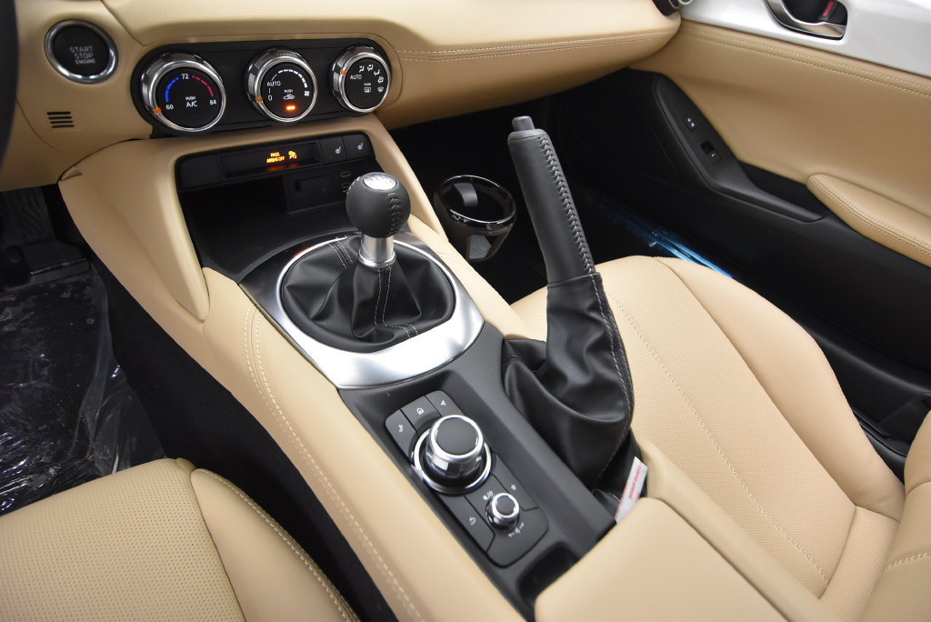 Used 2025 MAZDA MX-5 Miata Grand Touring w/ Appearance Package RWD image 30