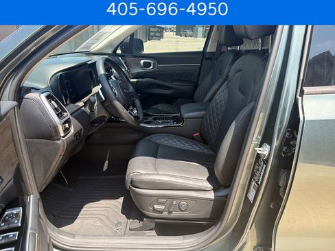 Used 2023 Kia Sorento SX Prestige AWD/4WD image 11