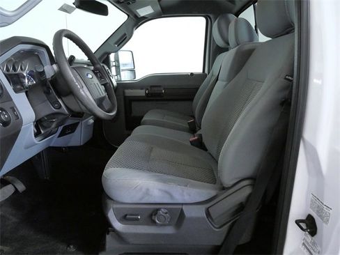 Used 2015 Ford F350 XLT image 18