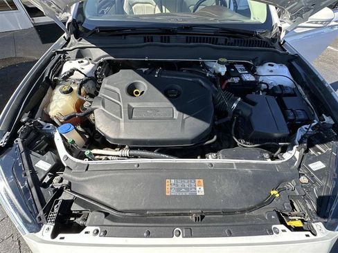 Used 2017 Ford Fusion Platinum AWD/4WD image 7
