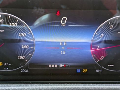 New 2026 Mercedes-Benz GLB 250 image 11