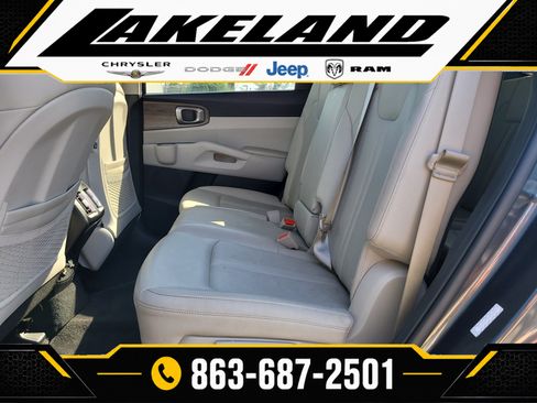 Used 2022 Kia Sorento S AWD/4WD image 11