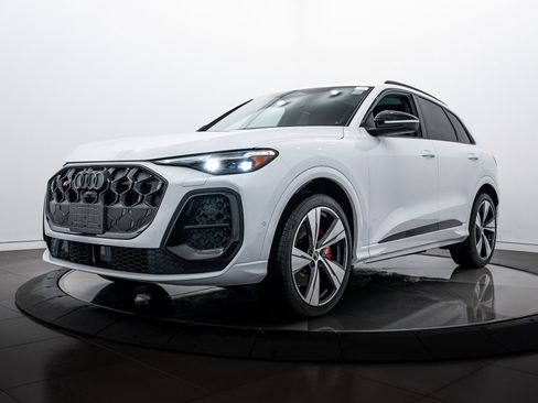 New 2025 Audi SQ5 Premium Plus image 6