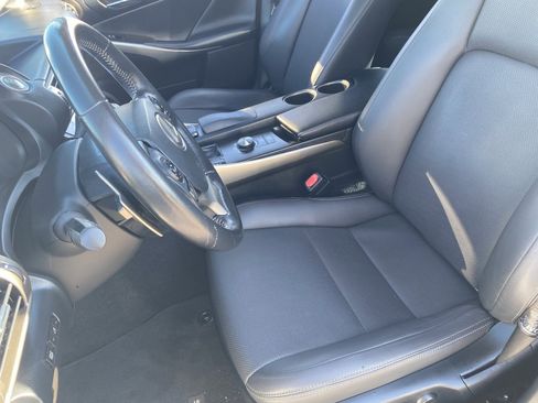 Used 2016 Lexus IS 200t image 21