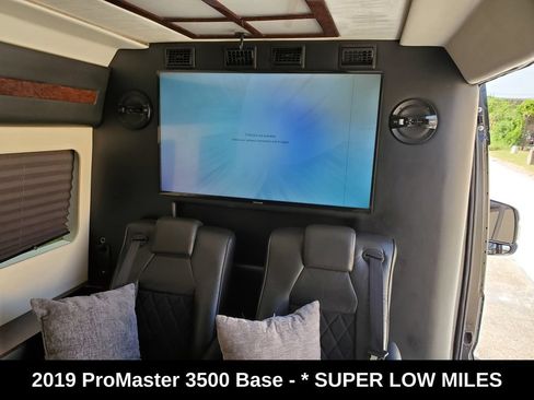 Used 2019 RAM ProMaster 3500 FWD image 3