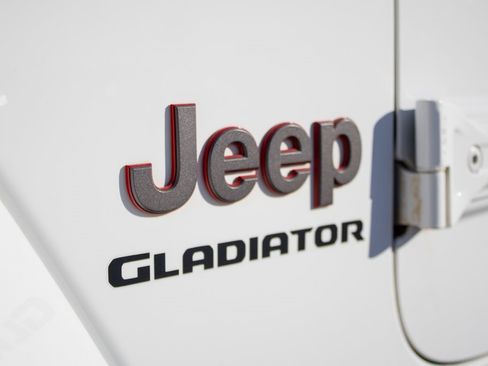 Used 2020 Jeep Gladiator Rubicon image 33