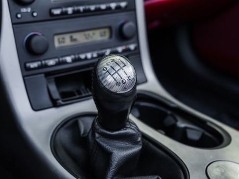 Used 2005 Chevrolet Corvette Convertible image 12