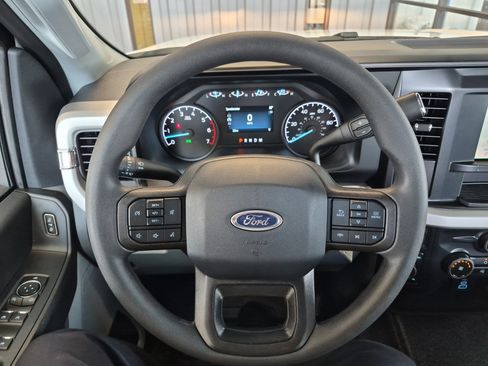 New 2026 Ford F250 XL w/ FX4 Off-Road Package image 26