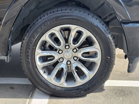 Used 2022 RAM 1500 Laramie w/ Laramie Southwest Edition image 10