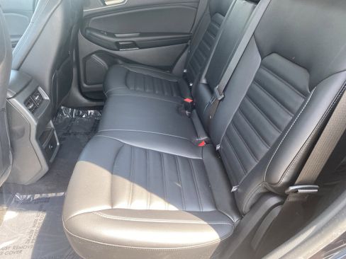 Certified 2024 Ford Edge SEL image 17