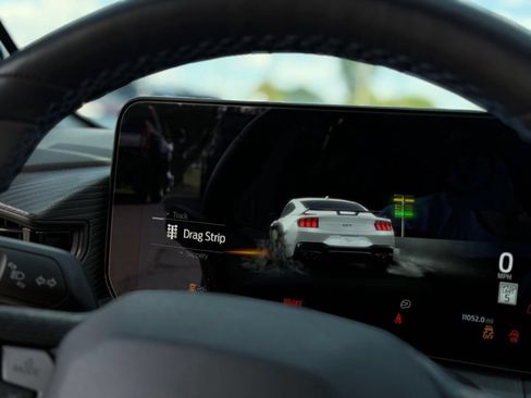 Used 2024 Ford Mustang Dark Horse RWD image 15