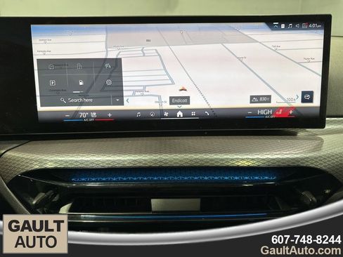 Certified 2025 BMW 330i xDrive Sedan w/ Premium Package image 11