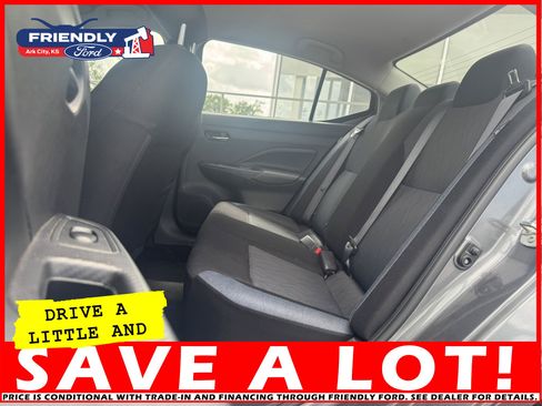 Used 2023 Nissan Versa SV image 10