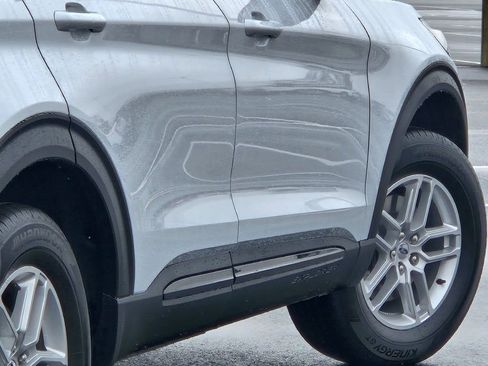 New 2026 Ford Explorer Active image 14