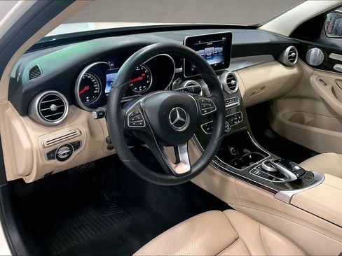 Used 2016 Mercedes-Benz C 300 4MATIC Sedan image 17