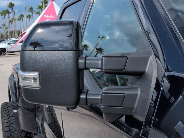 Certified 2025 Ford F350 Platinum w/ FX4 Off-Road Package AWD/4WD image 12