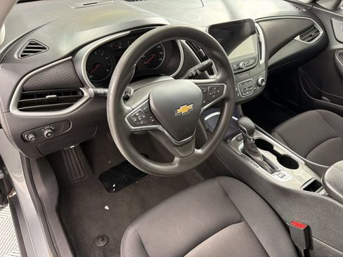 Used 2024 Chevrolet Malibu LT FWD image 4
