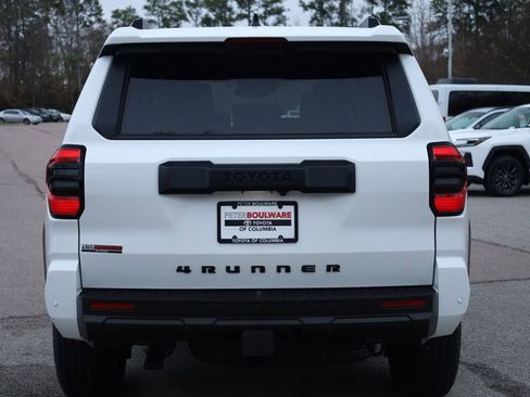 Used 2025 Toyota 4Runner TRD Off-Road Premium image 4