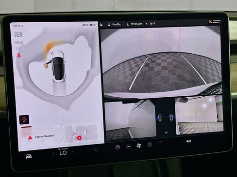 Used 2023 Tesla Model 3 Standard Range image 21