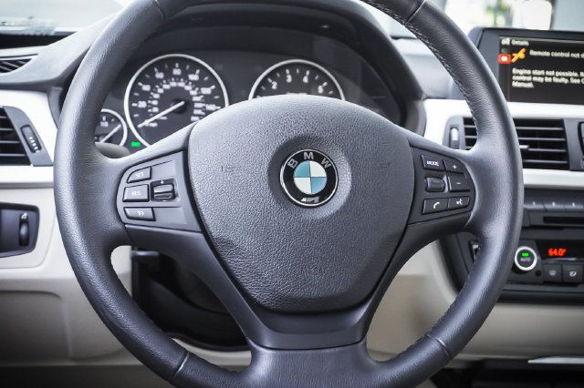 Used 2014 BMW 320i Sedan RWD image 18