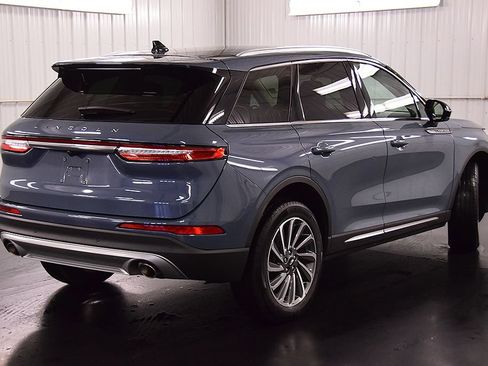 Used 2024 Lincoln Corsair Reserve AWD/4WD image 7