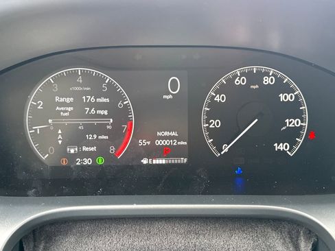 New 2026 Honda HR-V LX image 17