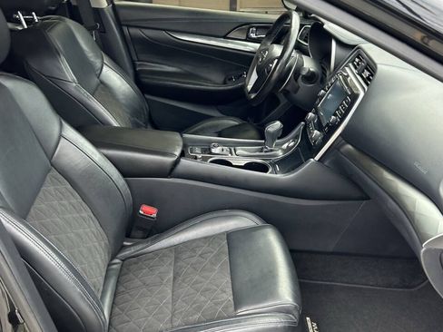 Used 2017 Nissan Maxima SR w/ Midnight Edition FWD image 14