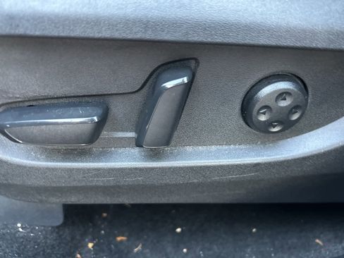 Used 2023 INFINITI QX50 Luxe image 29