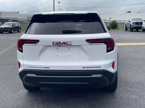 Used 2025 GMC Terrain Elevation AWD/4WD image 4