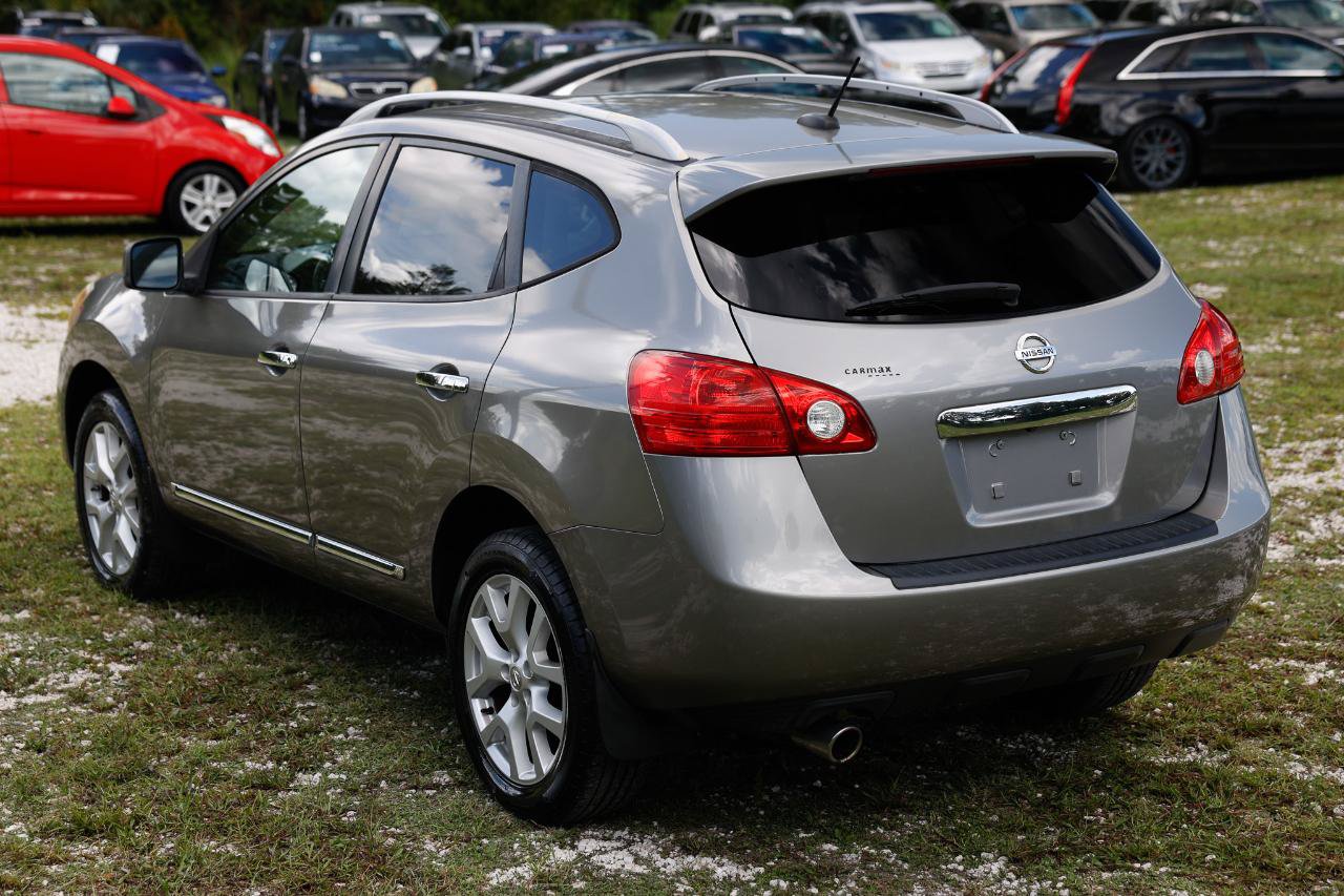 Used 2011 Nissan Rogue SV w/ SL Pkg FWD image 5