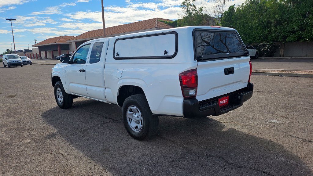 Used 2023 Toyota Tacoma SR RWD image 8