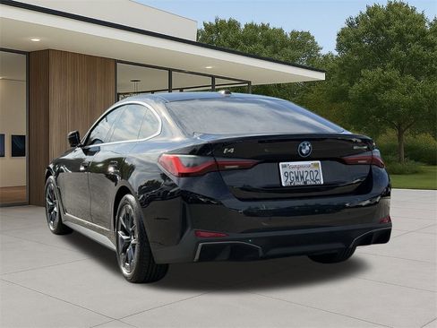 Certified 2023 BMW i4 eDrive40 w/ Premium Package image 10