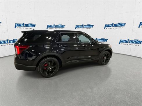 Used 2021 Ford Explorer ST w/ Equipment Group 401A image 12