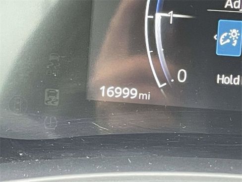 Used 2025 Toyota Grand Highlander FWD image 24