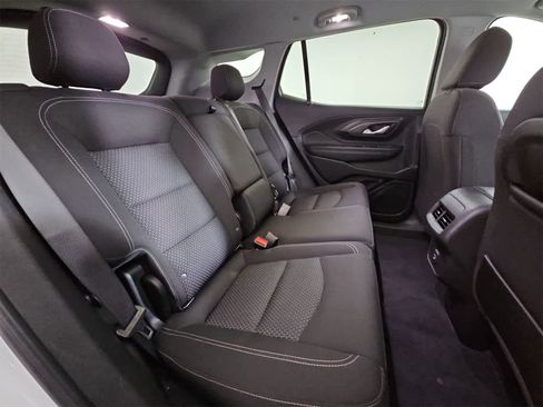 Used 2024 GMC Terrain SLE image 20