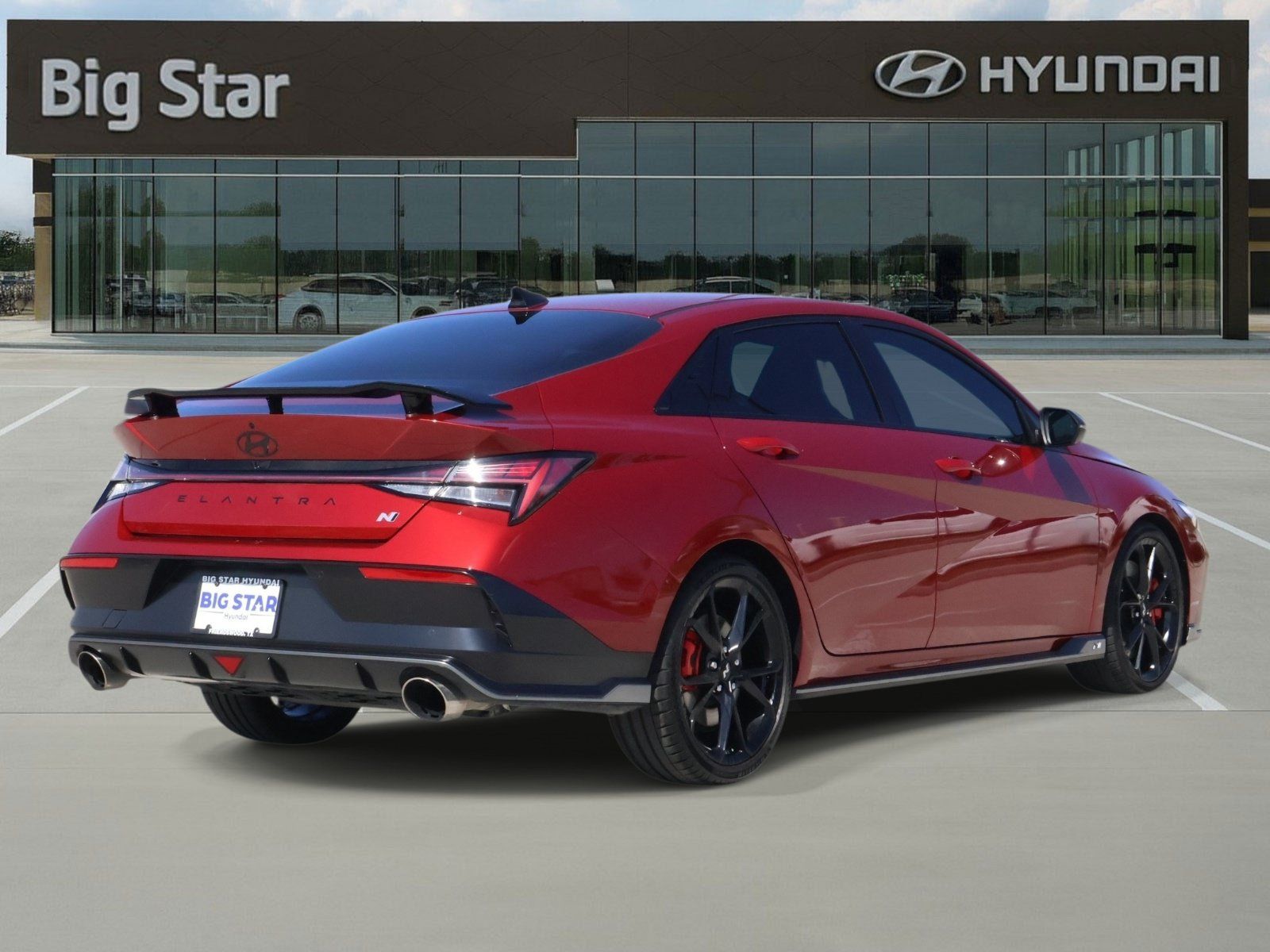 Used 2025 Hyundai Elantra N FWD image 4