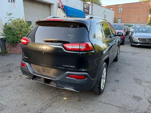 Used 2014 Jeep Cherokee Limited AWD/4WD image 9