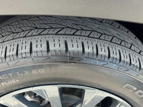 Certified 2023 Chevrolet Traverse RS image 10