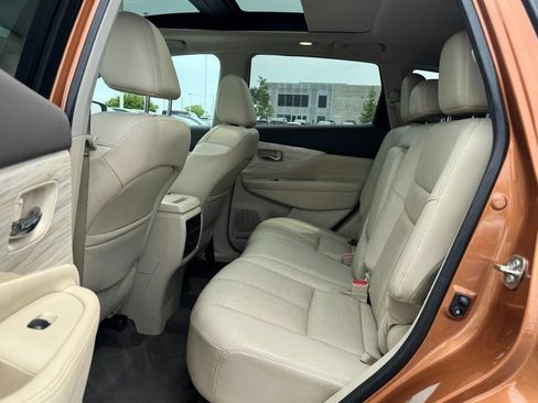 Used 2017 Nissan Murano Platinum w/ Platinum Technology Package AWD/4WD image 10