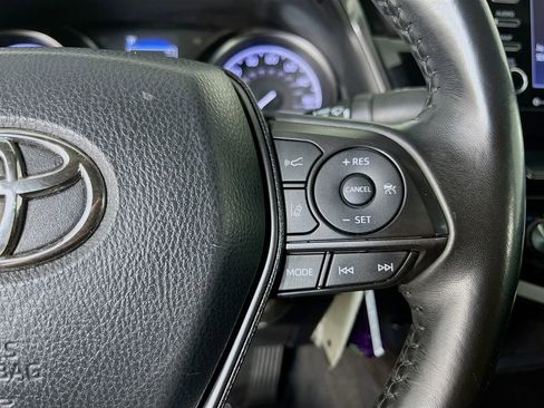 Used 2023 Toyota Camry SE FWD image 17