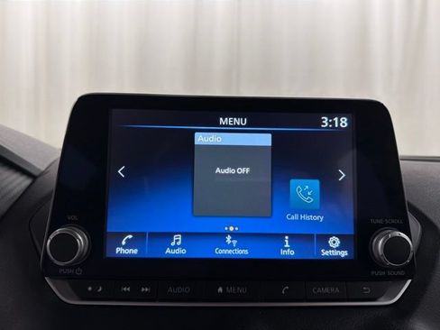 Used 2024 Nissan Sentra SV FWD image 14