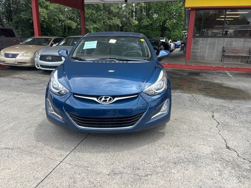 Used 2016 Hyundai Elantra SE w/ Option Group 02 FWD image 3